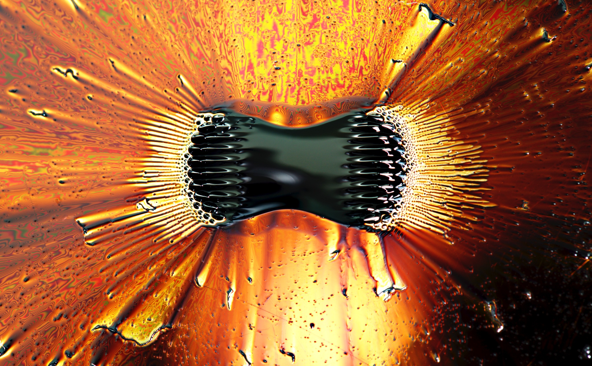 Ferrofluid_poles