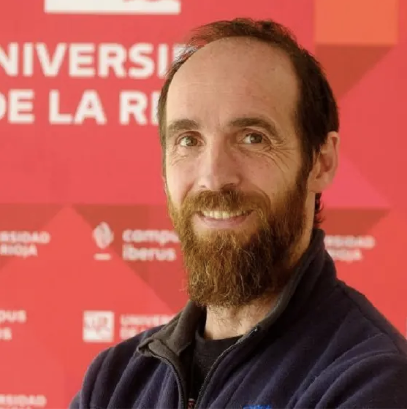 Eduardo Sáenz de Cabezón